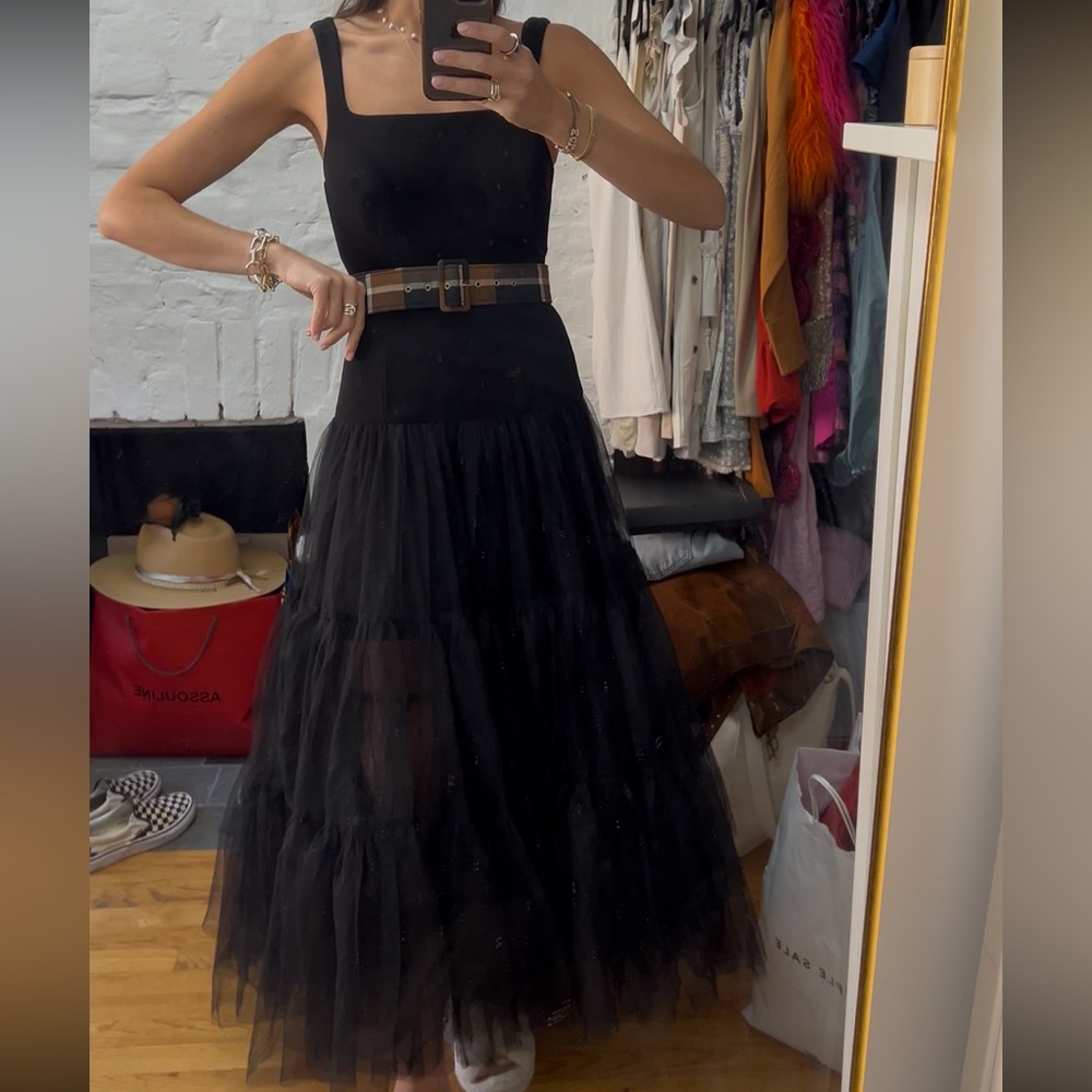 Cinq à Sept Carolina Black Midi Dress